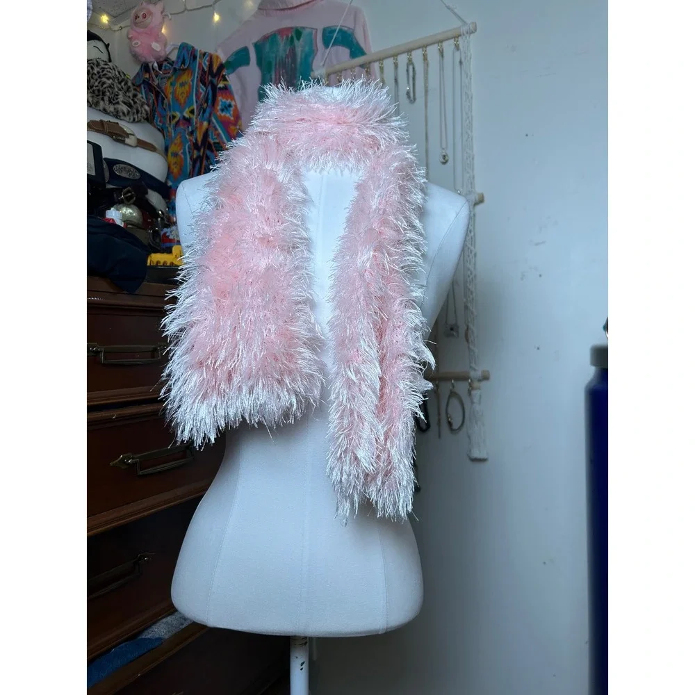 Y2K‎ Light Pink Faux Fur Eyelash Yarn Skinny Scarf Shaggy Feathered Boa 2000s